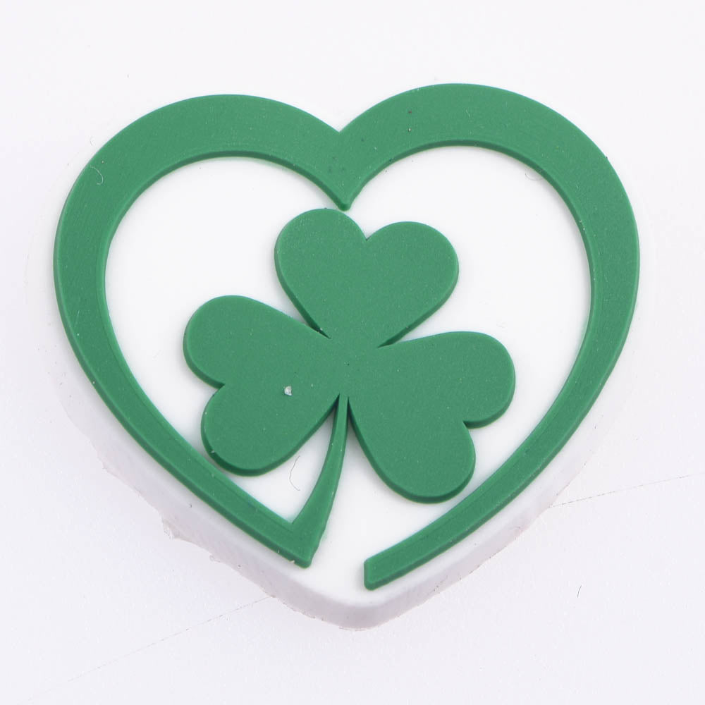 lucky leaf charm