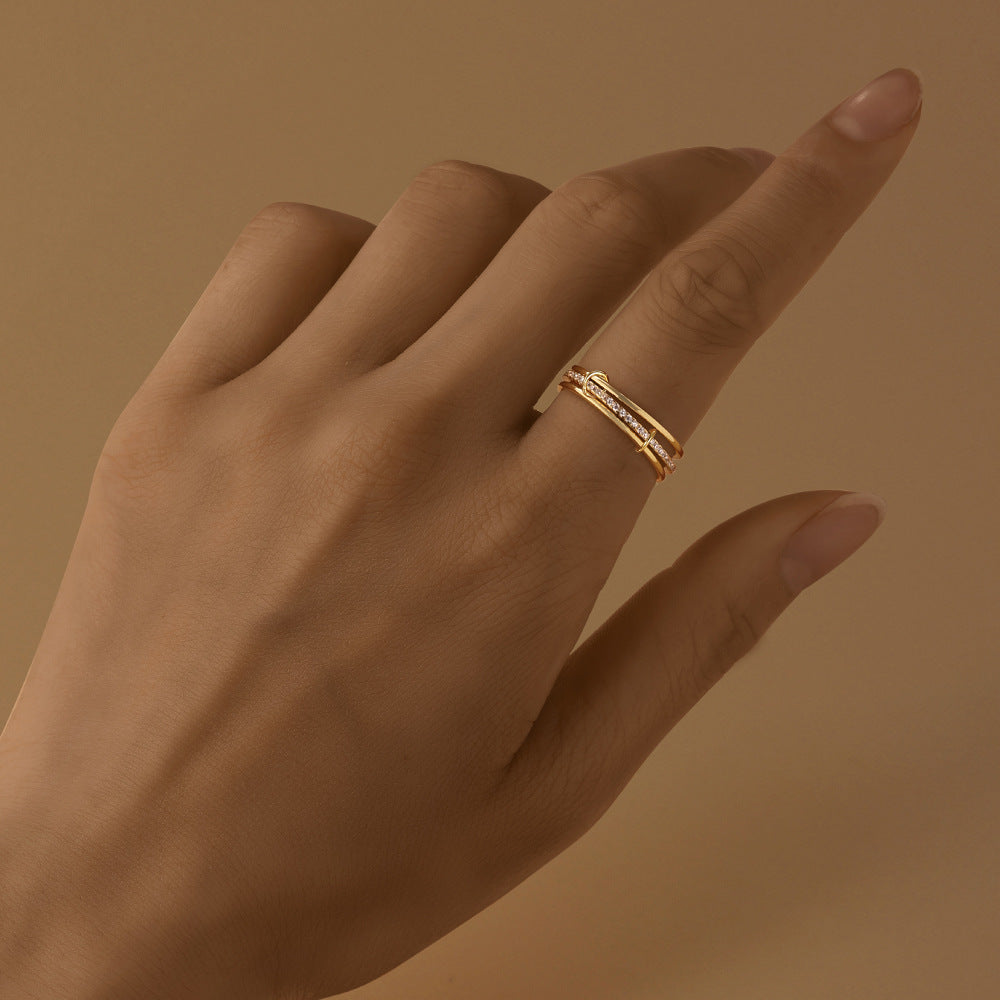 Aurelia Interlocking Triple Layer Rolling Ring ( Size 7 )