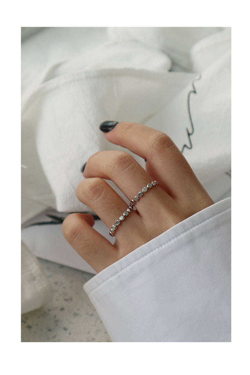 Beaded Dot Eternity Ring - 925 Sterling Silver - Photo 7 | Pinky Promise