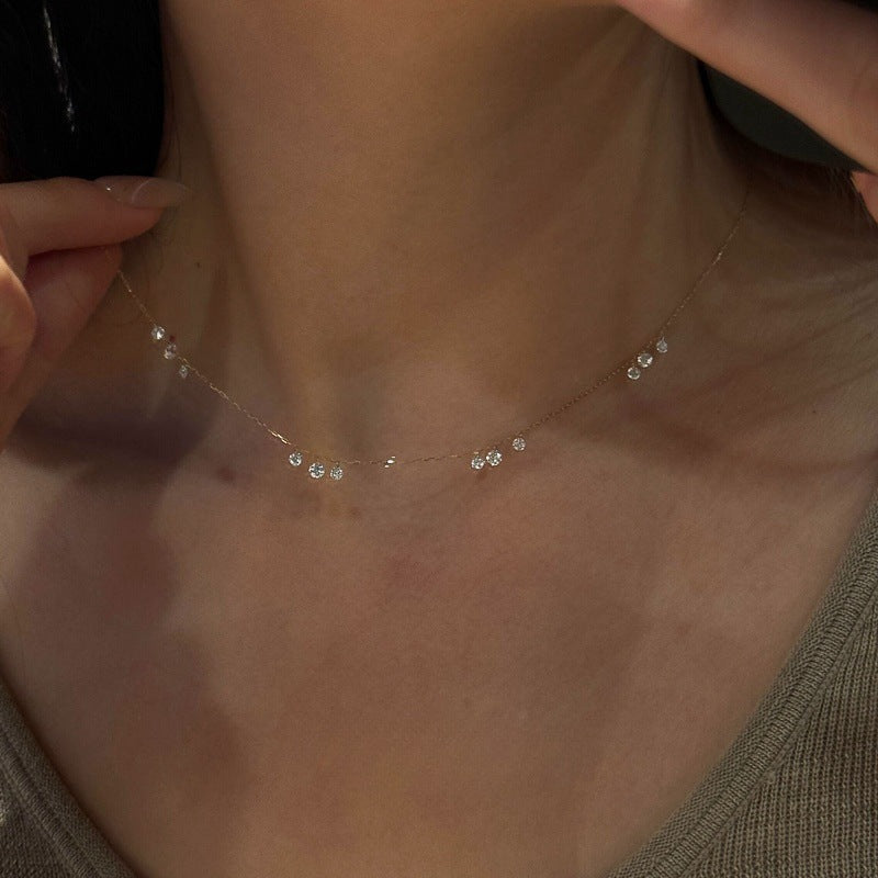 Floating Cluster Station Necklace - Gold Plated 925 Sterling Silver - Photo 9 | Pinky Promise