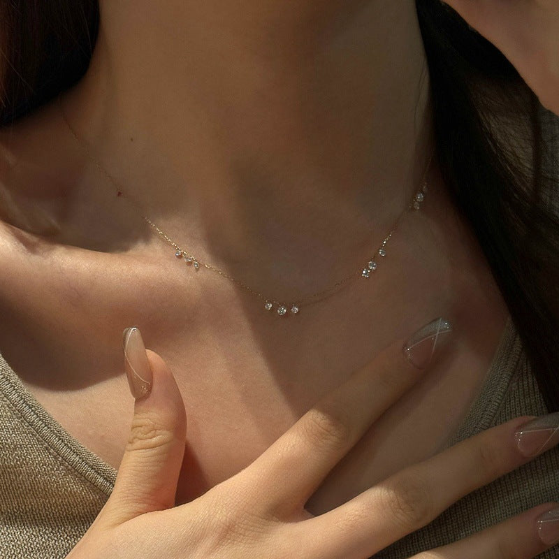 Floating Cluster Station Necklace - Gold Plated 925 Sterling Silver - Photo 10 | Pinky Promise