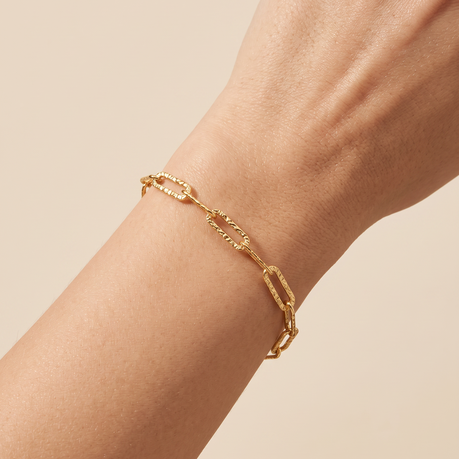 Hammered Paperclip Chain Bracelet - Gold Plated 925 Sterling Silver | Pinky Promise