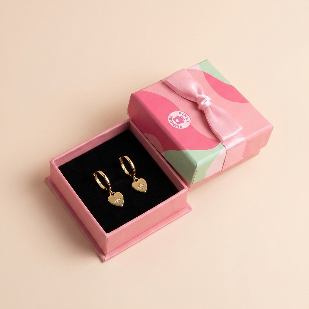 Heart Charm Earrings - Gold Plated 925 Sterling Silver - Close Up | Pinky Promise