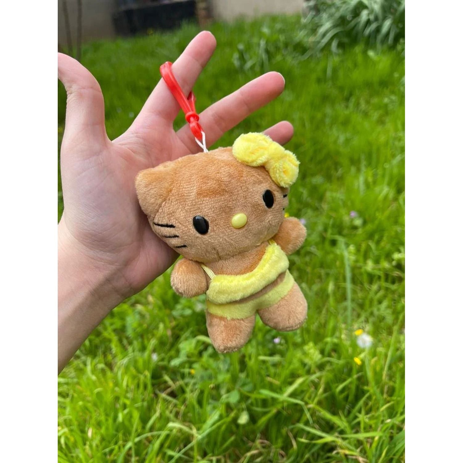 Hello kitty keychain