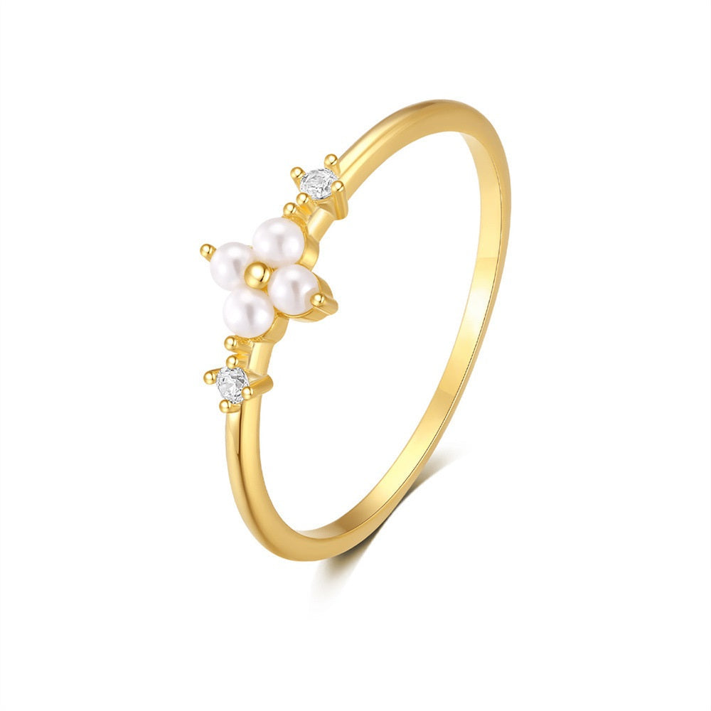 Pearl Flower Cluster Ring - Gold Plated 925 Sterling Silver - Photo 4 | Pinky Promise