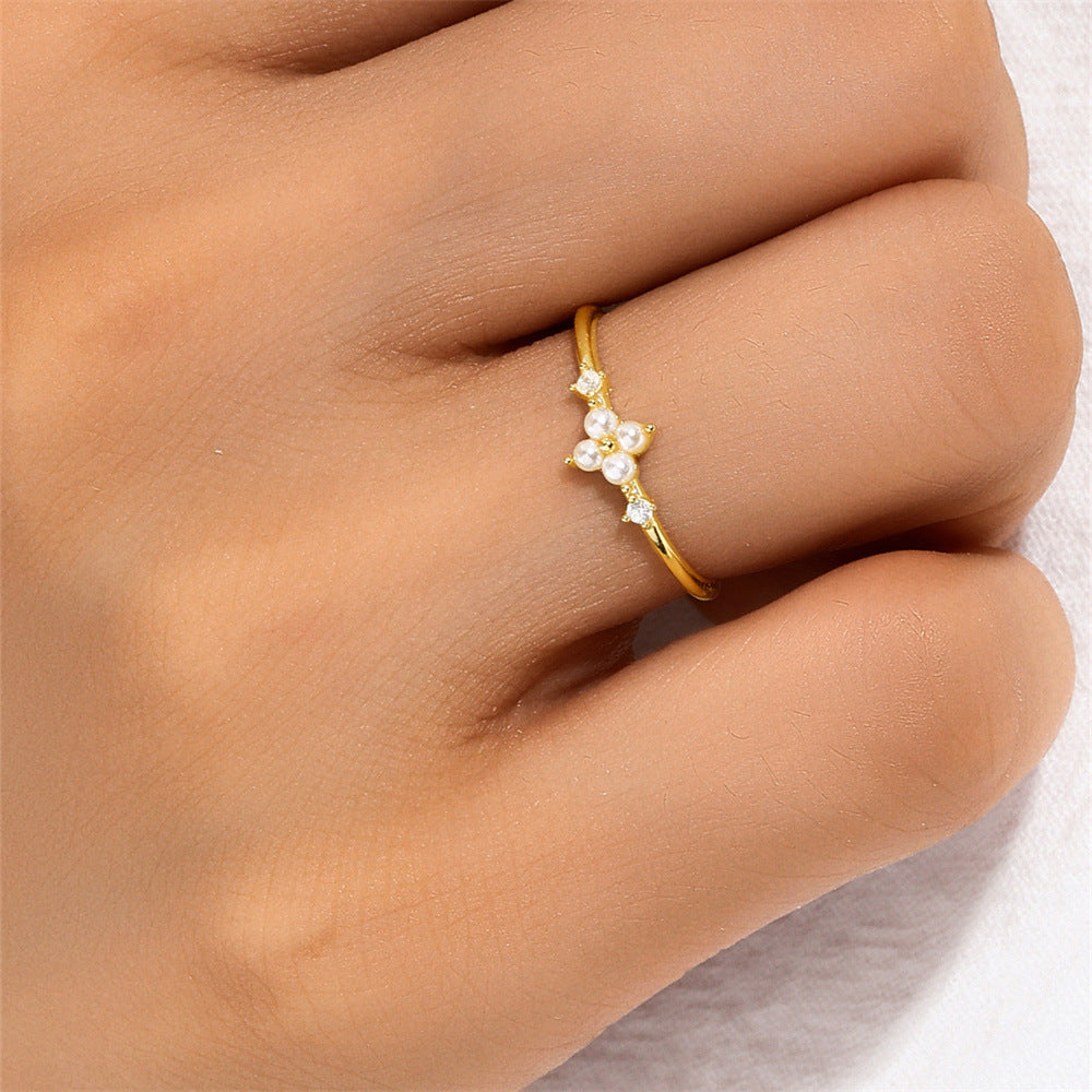 Pearl Flower Cluster Ring - Gold Plated 925 Sterling Silver - Photo 7 | Pinky Promise