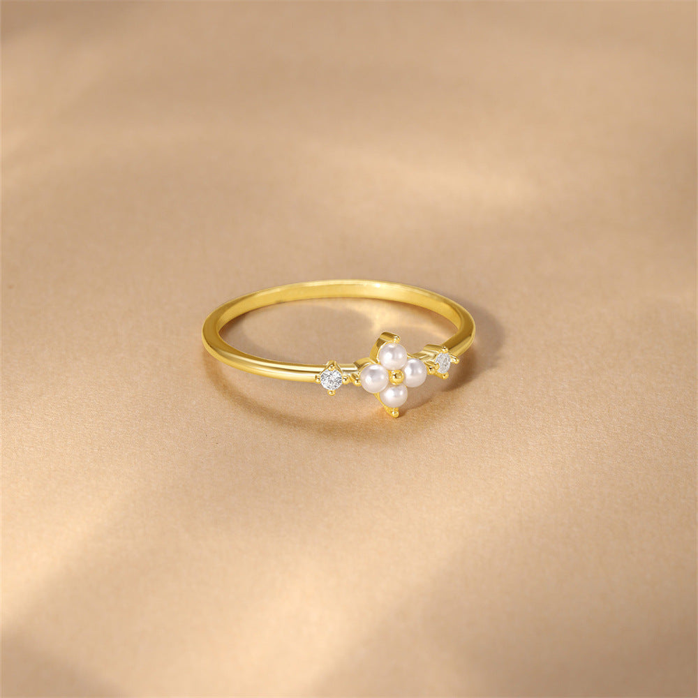 Pearl Flower Cluster Ring - Gold Plated 925 Sterling Silver - Photo 8 | Pinky Promise
