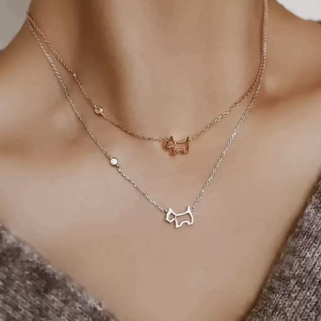 Puppy Outline Necklace - 925 Sterling Silver - Photo 4 | Pinky Promise