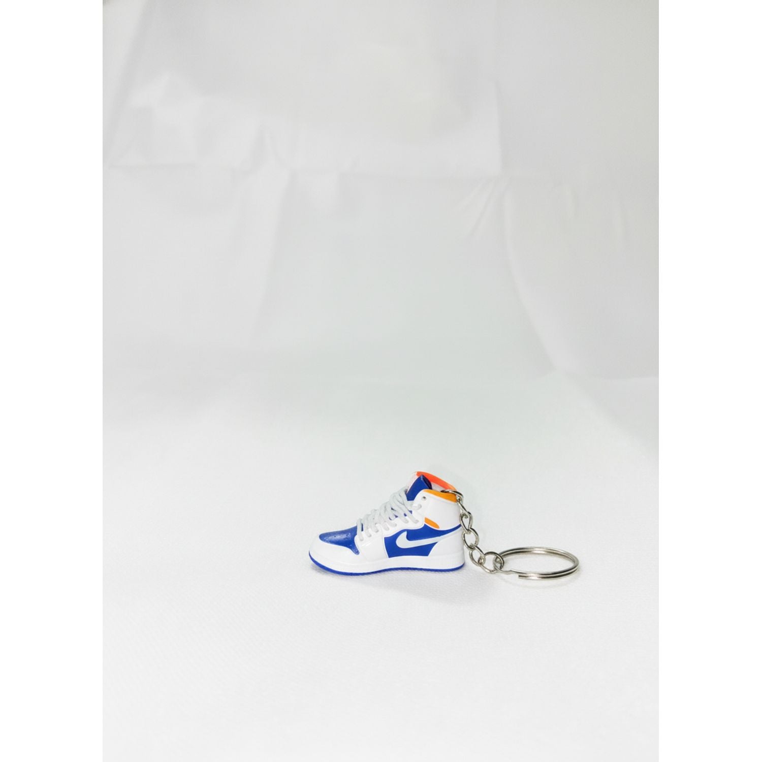 shoes keychain