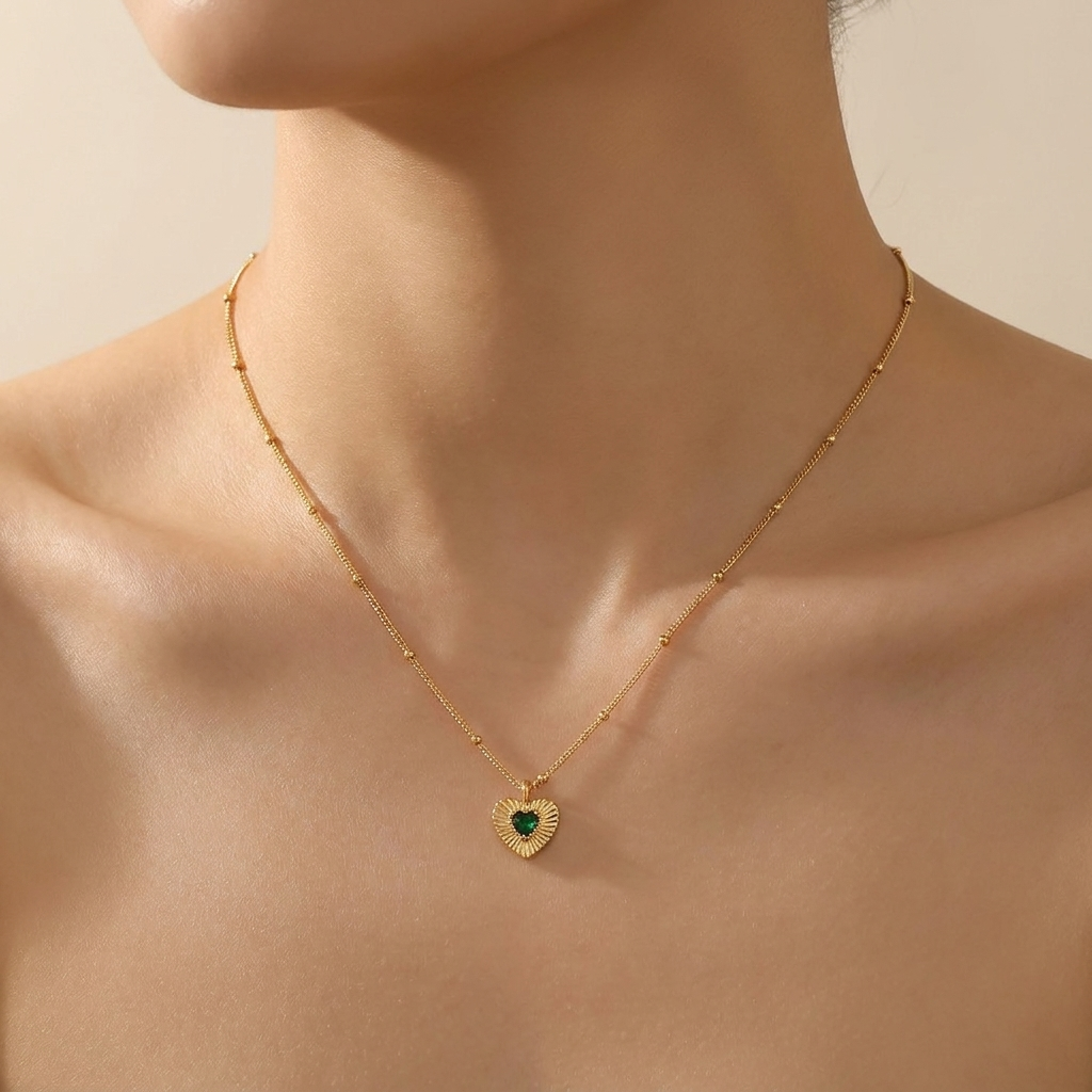 Sunburst Emerald Heart Pendant Necklace - Gold Plated 925 Sterling Silver | Pinky Promise